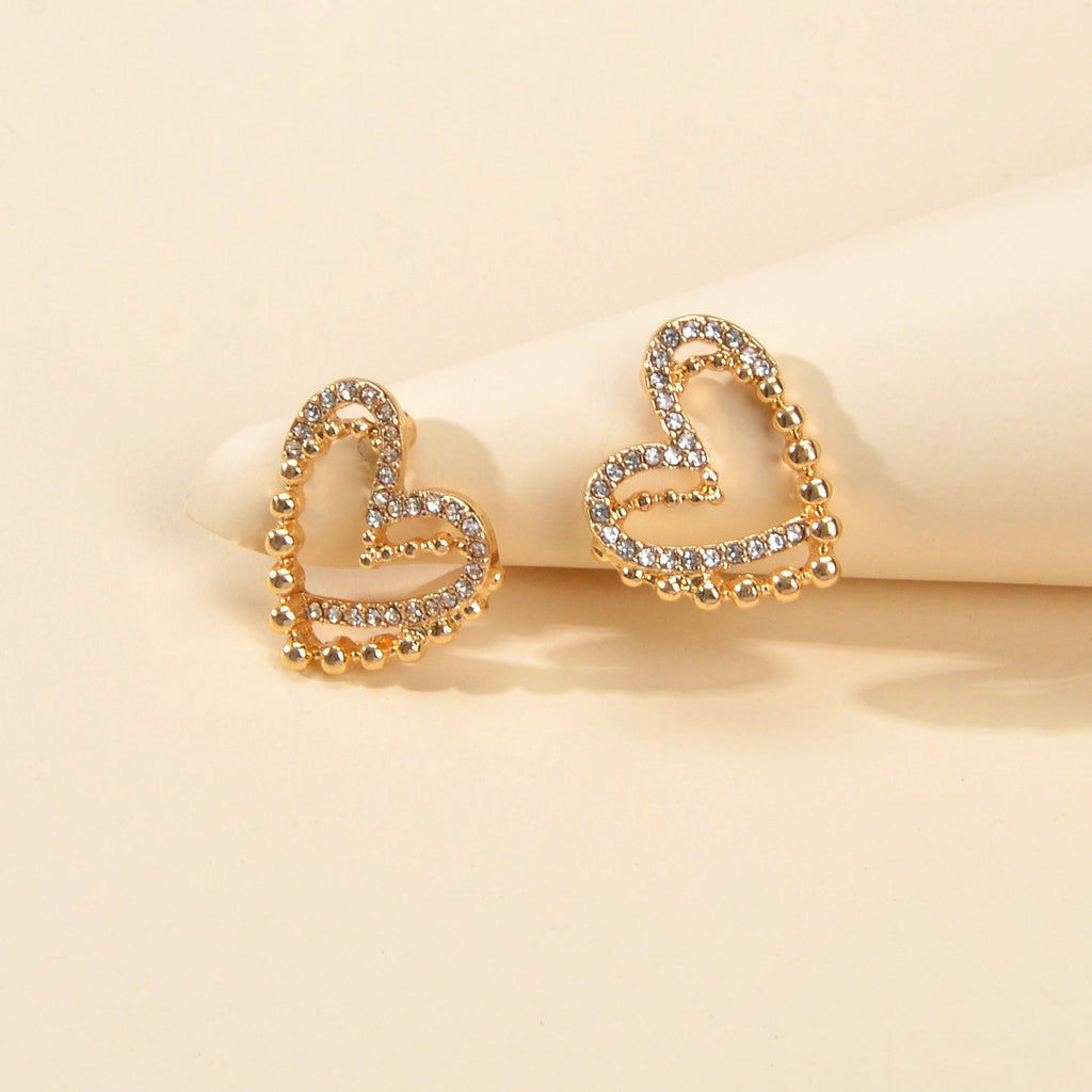 Cute Hollow Heart Stud Rhinestone Earrings Hypoallergenic Pierced Ear Jewellery