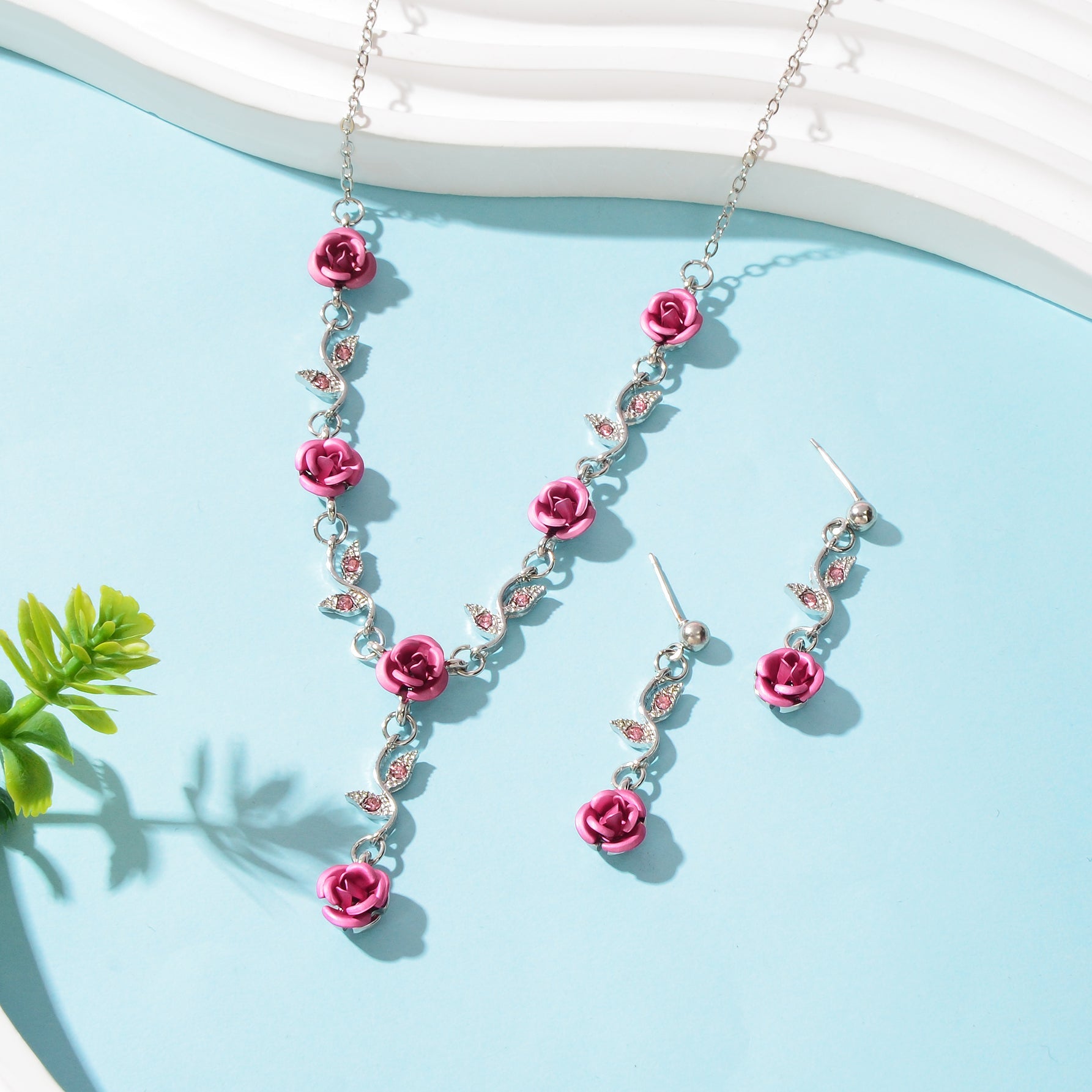 Jewellery set Silvery Chain Pink Flower Pendant Necklace Dangle Earrings
